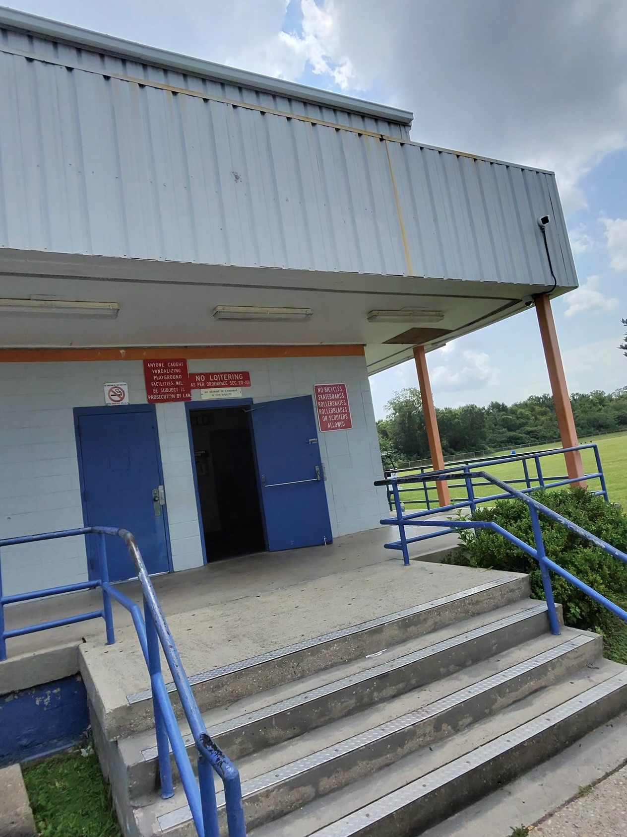 Actual entrance to the Johnny Jacobs Playground gym